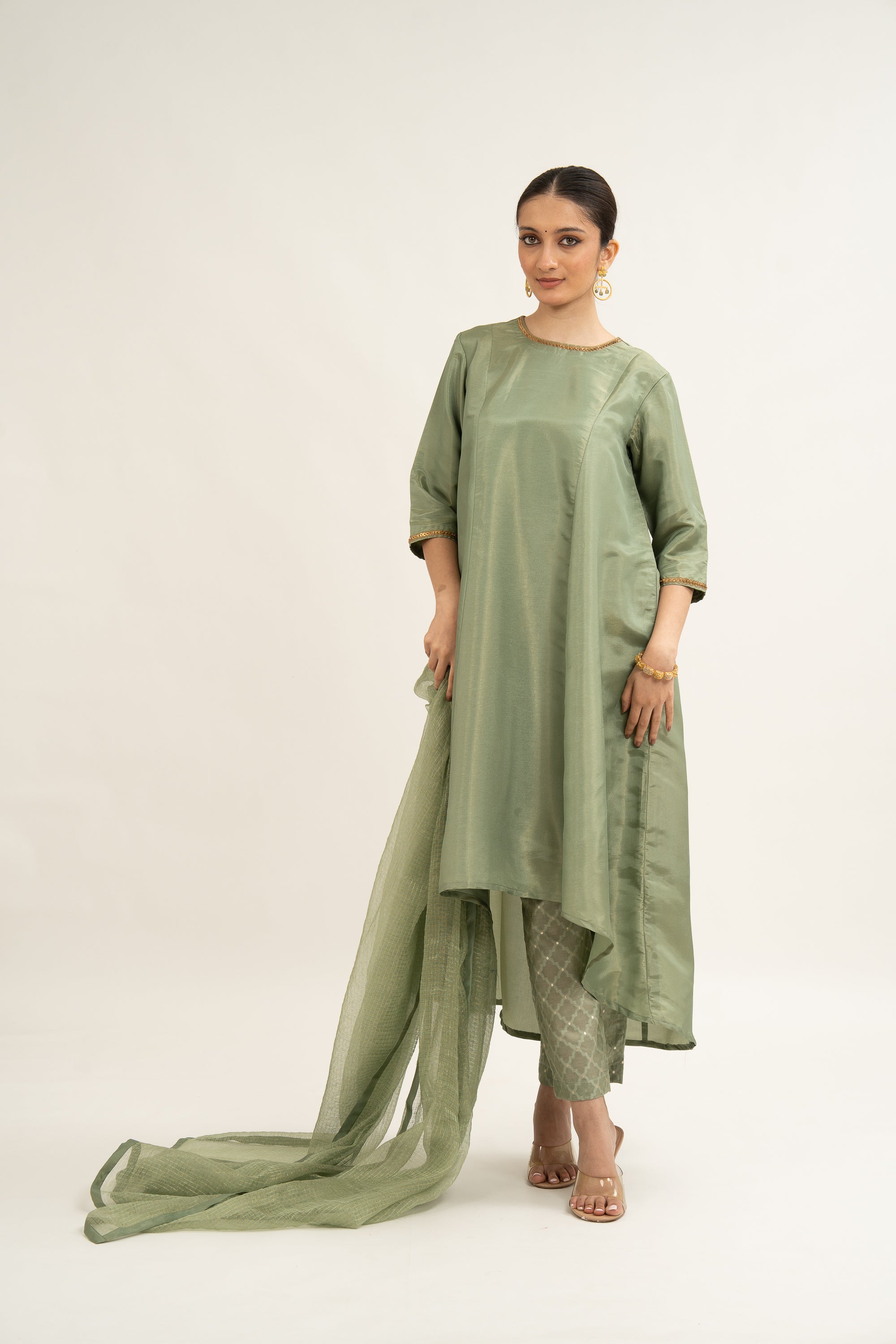 Miorah Round Neck Zari Tissue Suit Set