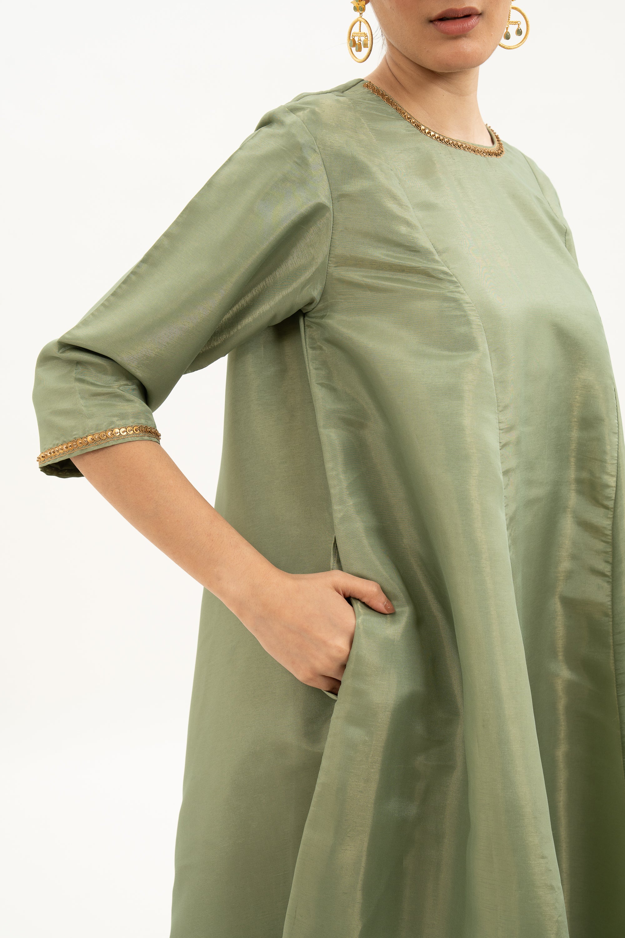 Miorah Round Neck Zari Tissue Suit Set