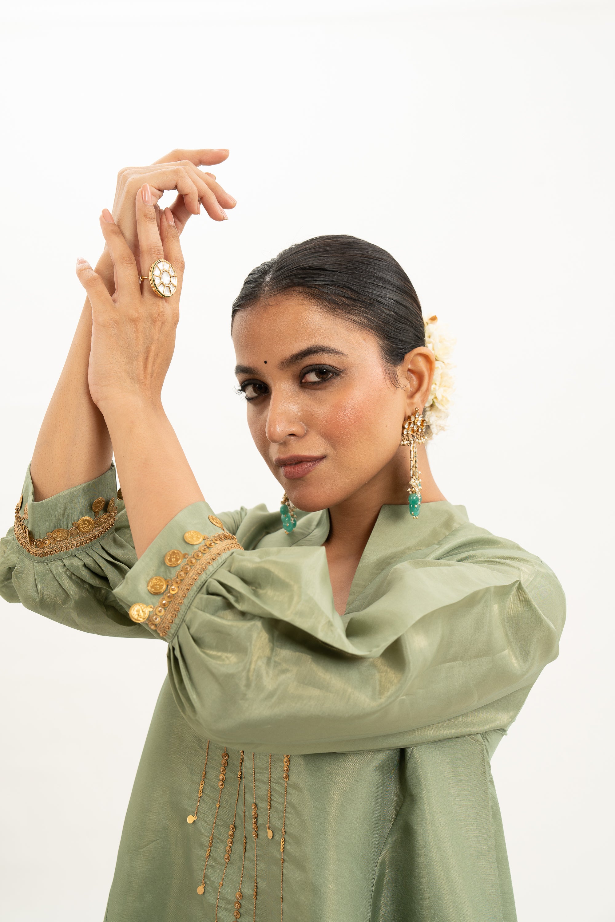 Miorah Square Neck Zari Tissue Kurta Set