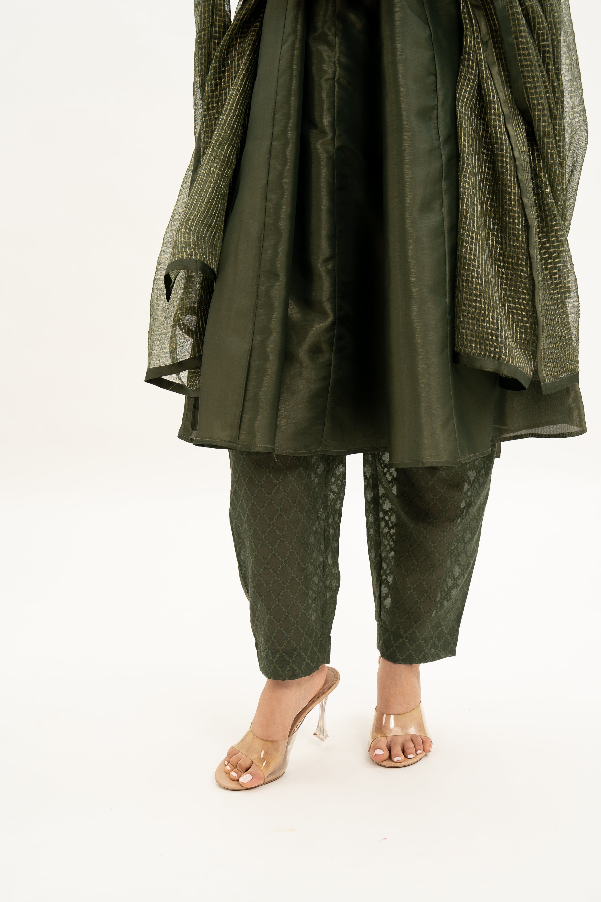 Miorah Zari Tissue Pleated Band Gala Suit Set