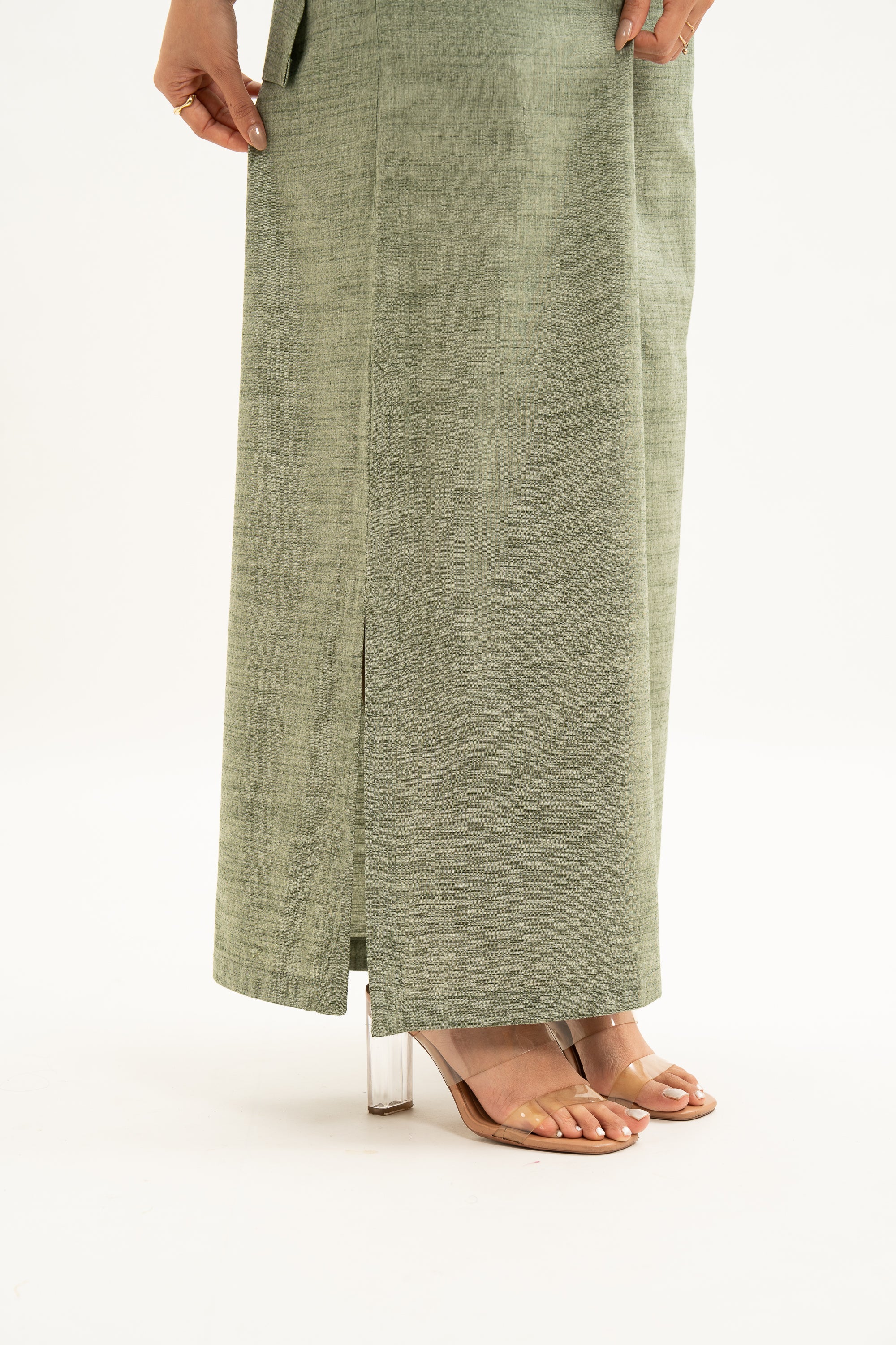Kamal Talai Round Neck High-Low Top & Wide Leg Pant Co-Ord Set