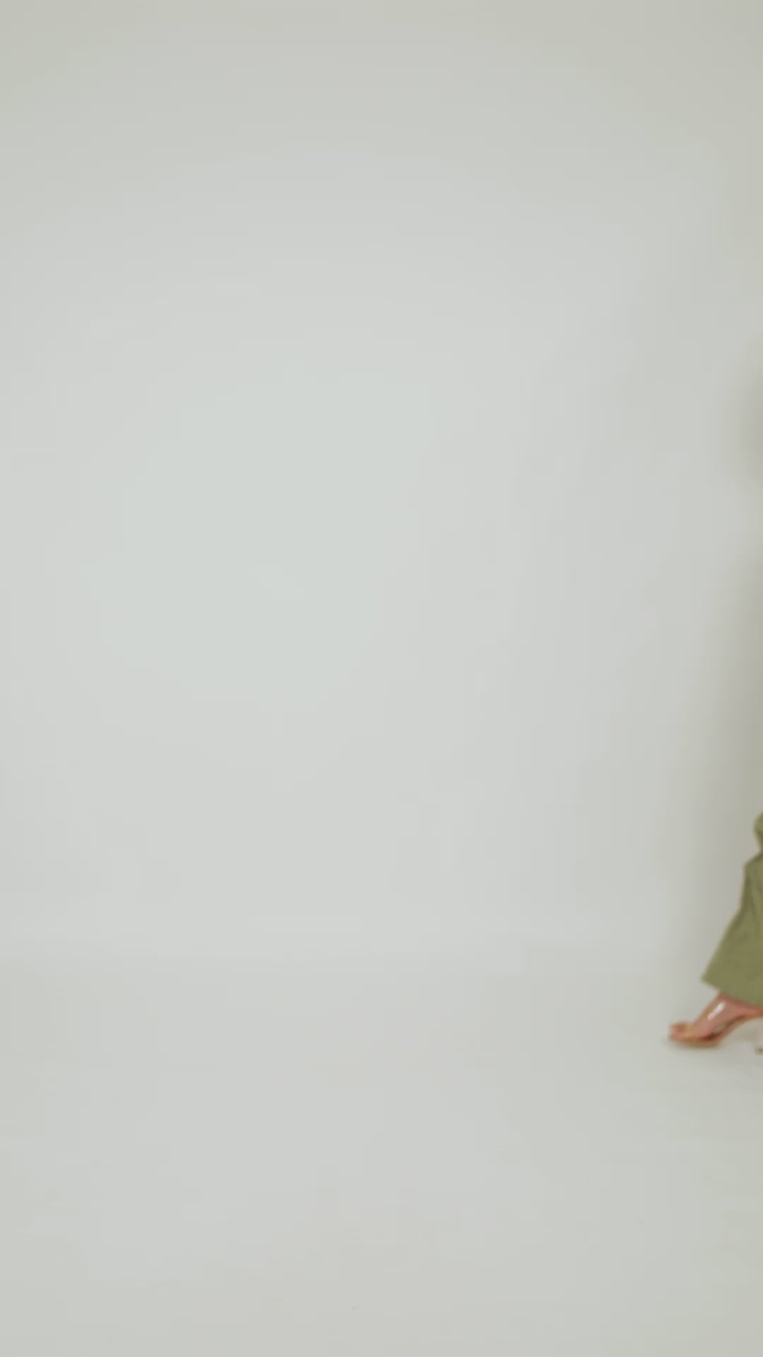Kamal Talai V-Neck Kaftan Co-Ord Set