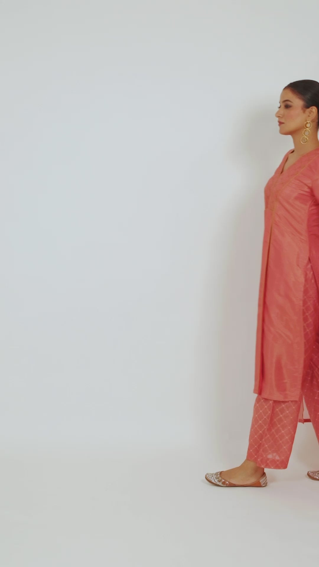 Miorah Traditional Zari Tissue Kurta Set