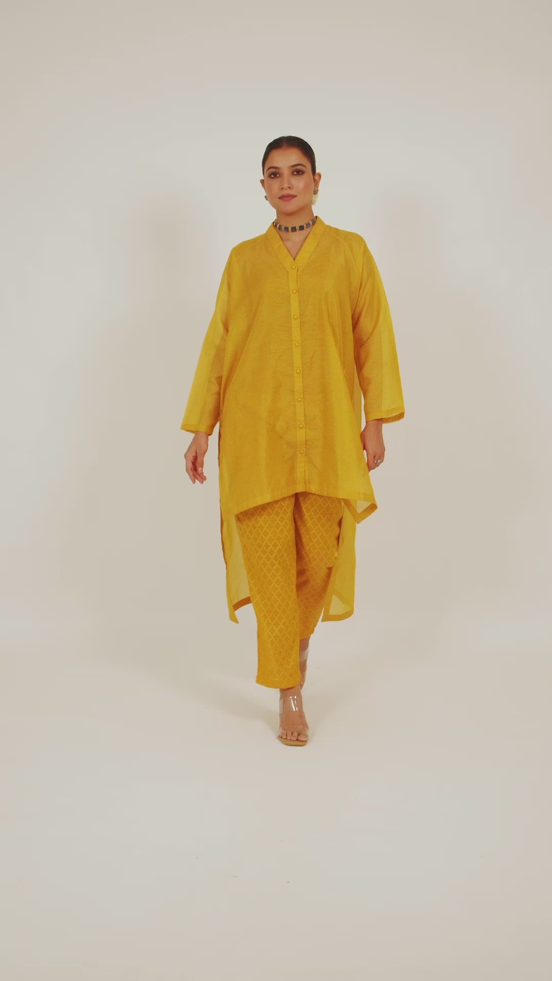 Miorah Handloom Chanderi Button Up Kurta Set